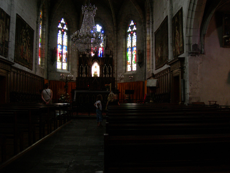 la cite de Salers dans le cantal